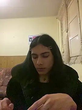 calliemaggotbone online show from 04/15/26, 07:58