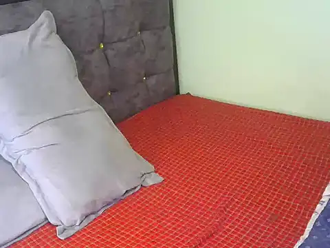 TerryAssqueen254 online show from 02/26/25, 09:12