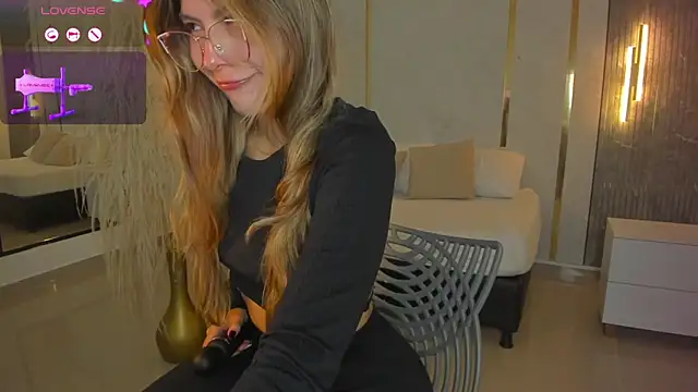 riley sierra online show from 03/20/26, 12:39