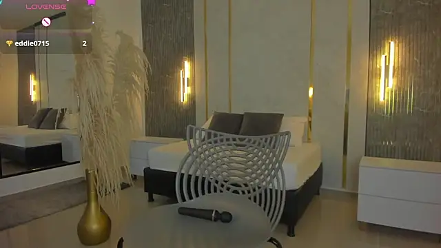 riley sierra online show from 12/16/25, 12:31