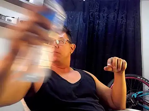 pedropicapi online show from 04/14/26, 04:12