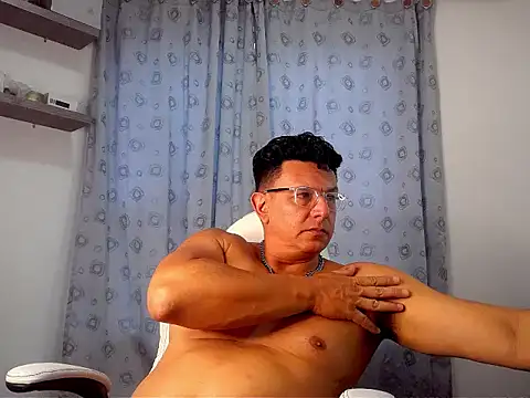 pedropicapi online show from 11/16/25, 08:46