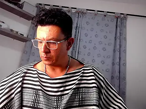 pedropicapi online show from 11/21/25, 12:31