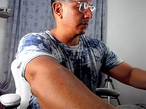 pedropicapi online show from 09/17/25, 03:08