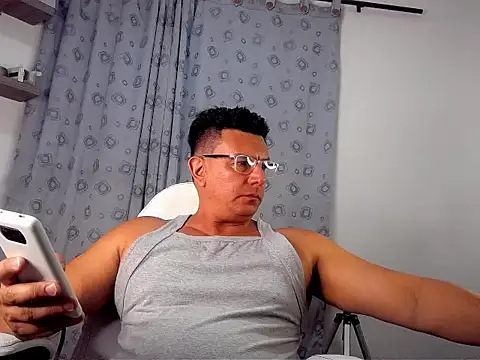 pedropicapi online show from 09/10/25, 11:48