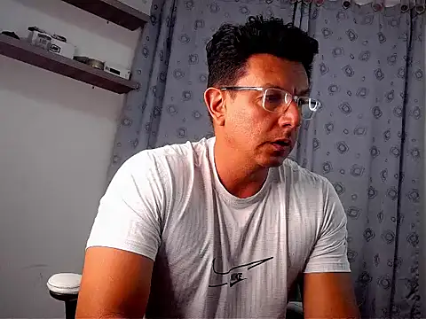 pedropicapi online show from 11/08/25, 11:30