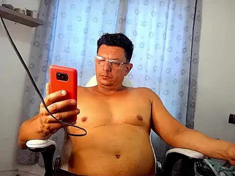 pedropicapi online show from 10/23/25, 04:38