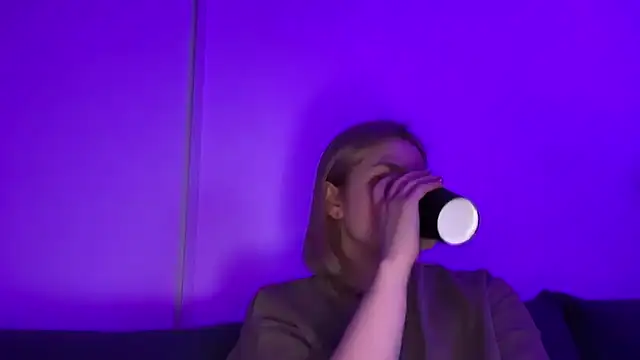 Isabel-Bailey online show from 02/17/26, 09:12