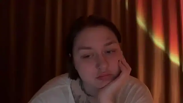 Isabel-Bailey online show from 04/17/26, 08:00