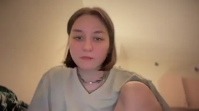 Isabel-Bailey online show from 02/25/25, 10:09