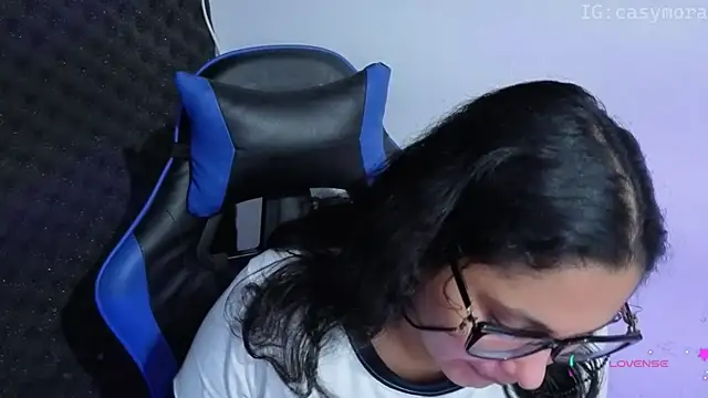 Cuteprincess21 online show from 05/01/26, 12:59