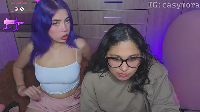 Cuteprincess21 online show from 04/15/26, 12:05