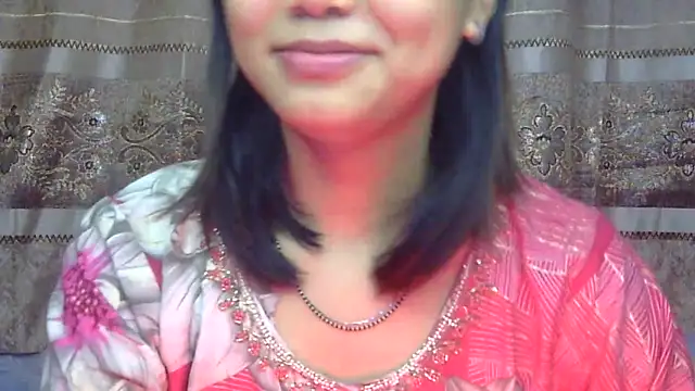 cute sapna online show from 10/17/25, 10:44