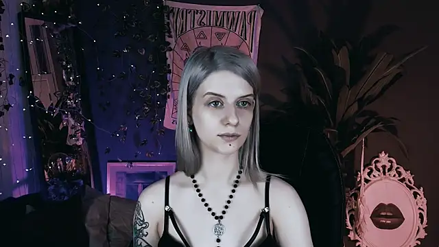 Noah ElmerX online show from 12/14/25, 03:06