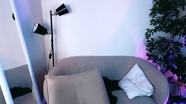 Noah ElmerX online show from 02/25/26, 12:00