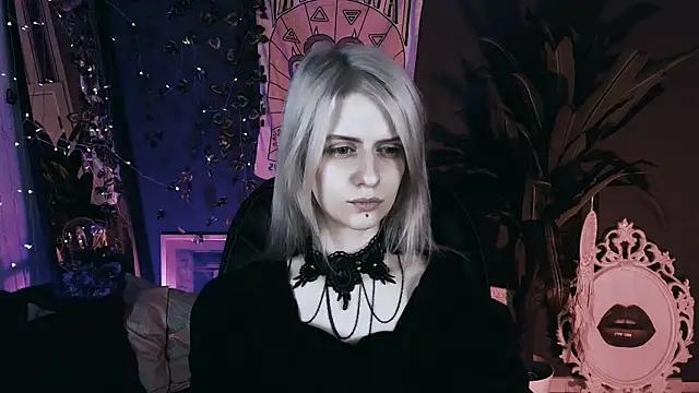 Noah ElmerX online show from 12/18/25, 09:18