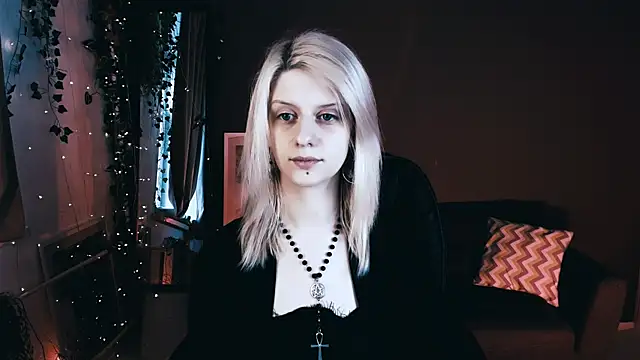 Noah ElmerX online show from 10/03/25, 02:40