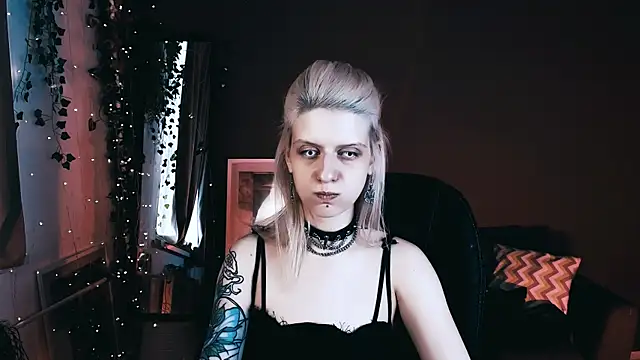 Noah ElmerX online show from 10/05/25, 07:10