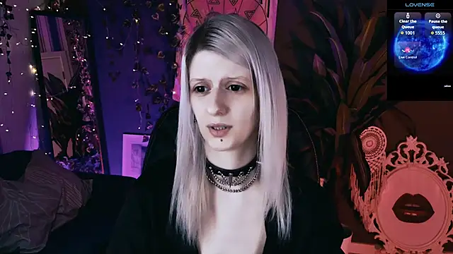 Snapshot of Noah_ElmerX chatting on 04/15/26, 03:38 Noah ElmerX online show from 04/15/26, 03:38