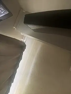 Snapshot of YesTheSexiest chatting on 01/10/26, 10:32 YesTheSexiest online show from 01/10/26, 10:32