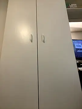 Snapshot of YesTheSexiest chatting on 12/03/25, 07:41 YesTheSexiest online show from 12/03/25, 07:41