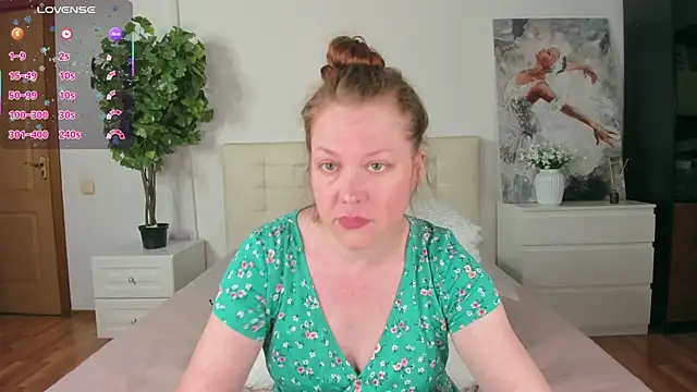 CutieGinger online show from 05/16/26, 01:48