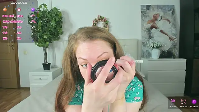 CutieGinger online show from 05/29/26, 06:19