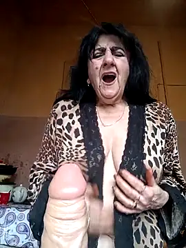 Snapshot of Lovely_Lori chatting on 04/27/26, 04:54 Lovely Lori online show from 04/27/26, 04:54