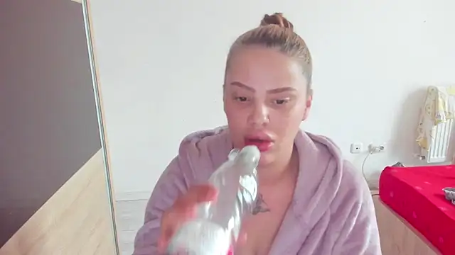 Ellyslimdoll online show from 11/20/25, 08:48