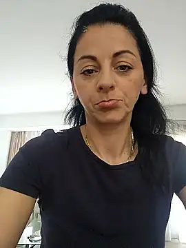 Snapshot of bruneta_sexy23 chatting on 04/12/26, 10:40 bruneta sexy23 online show from 04/12/26, 10:40