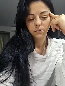 bruneta sexy23 online show from 02/12/25, 04:12