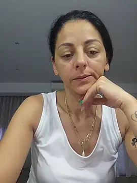 bruneta sexy23 online show from 07/17/26, 04:53