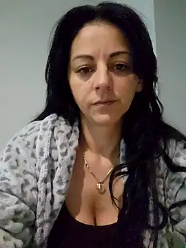 bruneta sexy23 online show from 02/01/25, 03:52