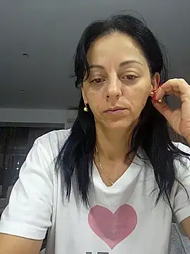 bruneta sexy23 online show from 10/16/25, 03:37