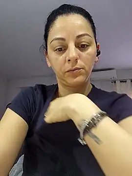 bruneta sexy23 online show from 03/02/25, 04:14