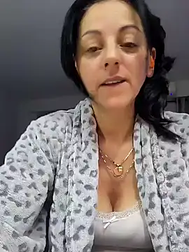 bruneta sexy23 online show from 01/18/25, 07:04