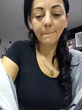 bruneta sexy23 online show from 02/03/25, 04:25