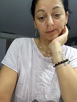 bruneta sexy23 online show from 10/26/25, 05:30