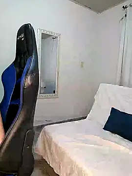 Rafaelayamazaki online show from 01/13/25, 10:56