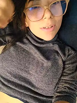 Rafaelayamazaki online show from 07/14/26, 09:03