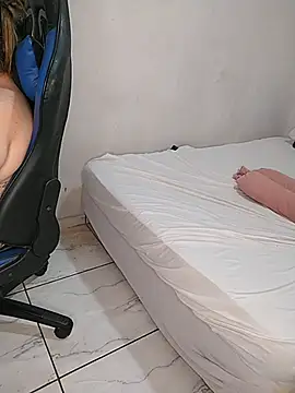 Rafaelayamazaki online show from 03/28/26, 08:10