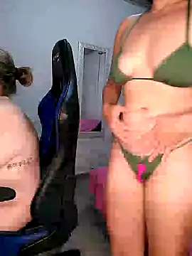 Rafaelayamazaki online show from 01/12/25, 12:49