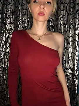 Snapshot of Kristina03 chatting on 03/01/25, 10:31 Kristina03 online show from 03/01/25, 10:31
