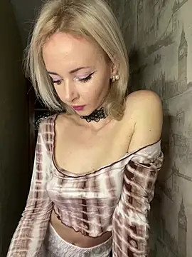 Kristina03 online show from 02/11/26, 09:25