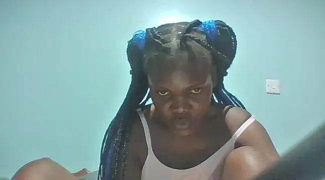 Snapshot of cute_roxie chatting on 02/15/25, 09:39 cute roxie online show from 02/15/25, 09:39