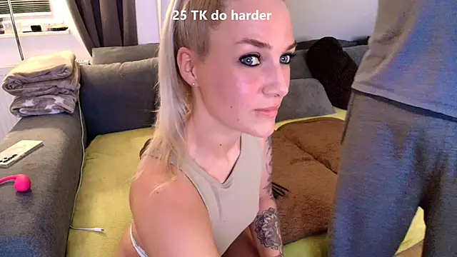 Sexy-Milla online show from 03/14/25, 07:01