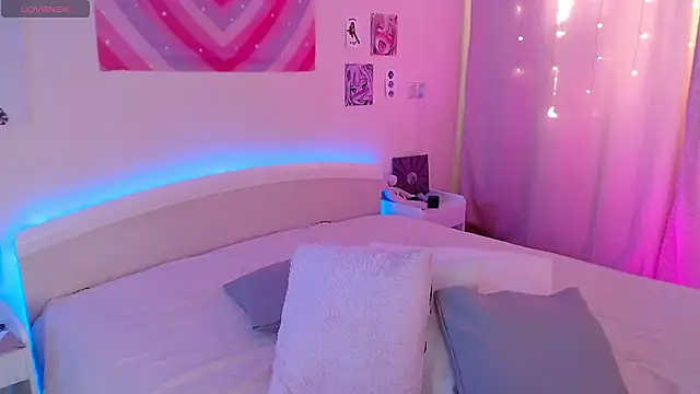 CarolineAmber online show from 02/22/25, 08:29