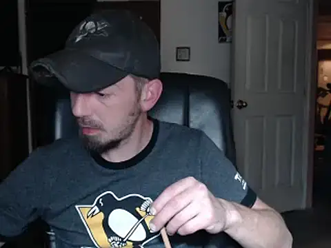 pensguy30 online show from 12/10/24, 11:40