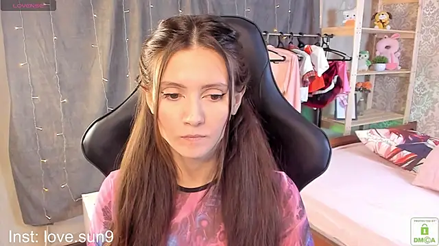 Michel Momsen online show from 02/05/25, 01:54