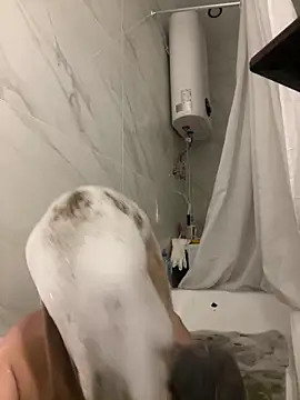 Sophie meow online show from 01/14/25, 03:57